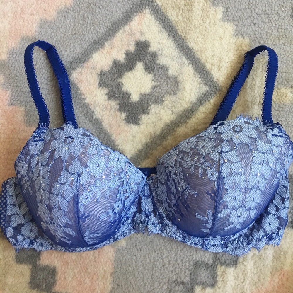 Lacy Embellished Victoria's Secret Bra