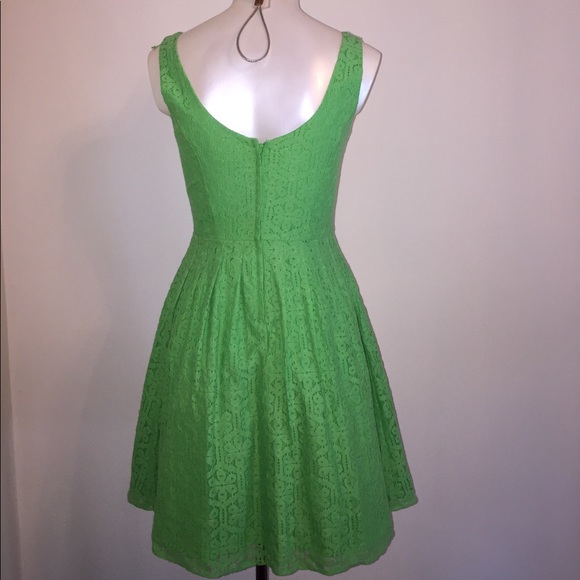 Lilly Pulitzer Green Lace Dress - size 0 - Picture 2 of 2