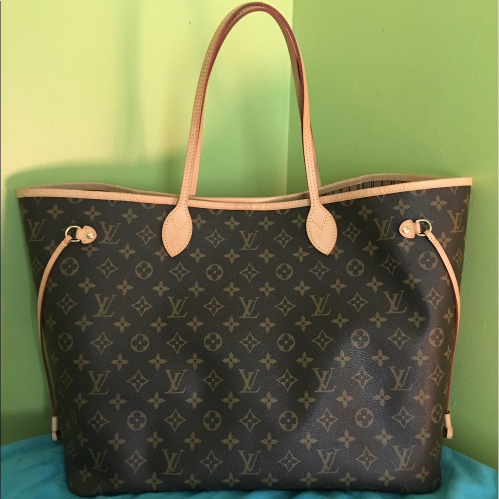 ***SOLD*** Louis Vuitton Neverfull GM