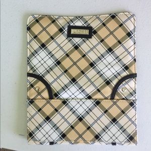 Miche classic shell.