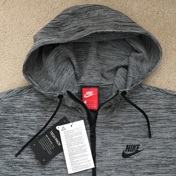 🚫✂️🌹NWT🌹 NIKE Sportswear Tech Knit jacket ~ S - Picture 3 of 4