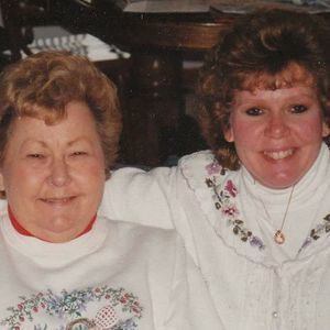 Meet your Posher, Connie