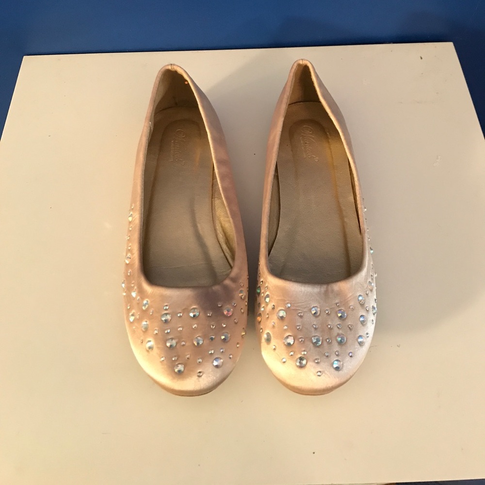 Girls ballet flats