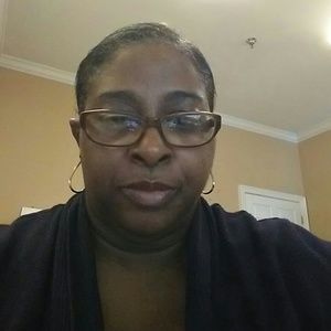 Meet your Posher, Toni