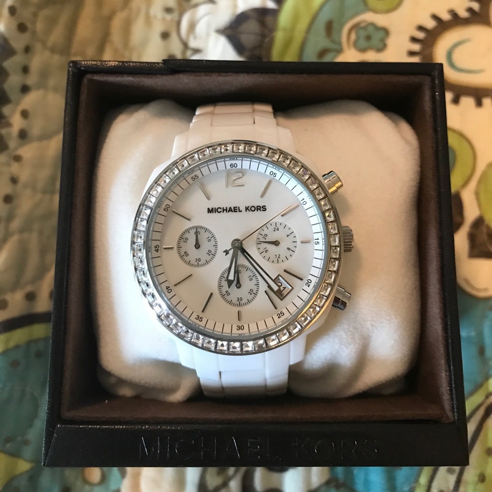 Authentic Michael Kors watch: PRICE NEGOTIABLE