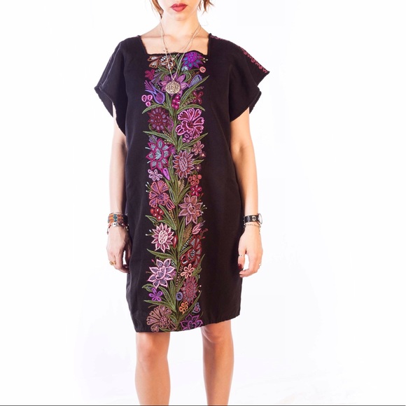 Huipil Dress - Picture 1 of 1