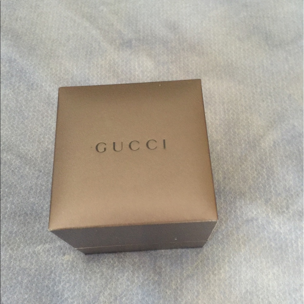 Gucci watch box