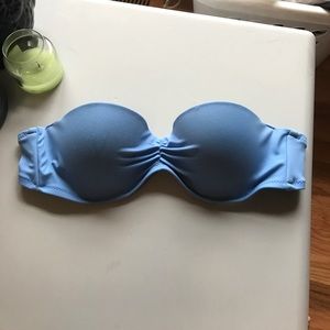 34 b Victoria's Secret swim suit top