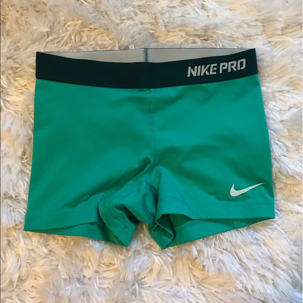 NIKE PRO SPANDEX WOMENS