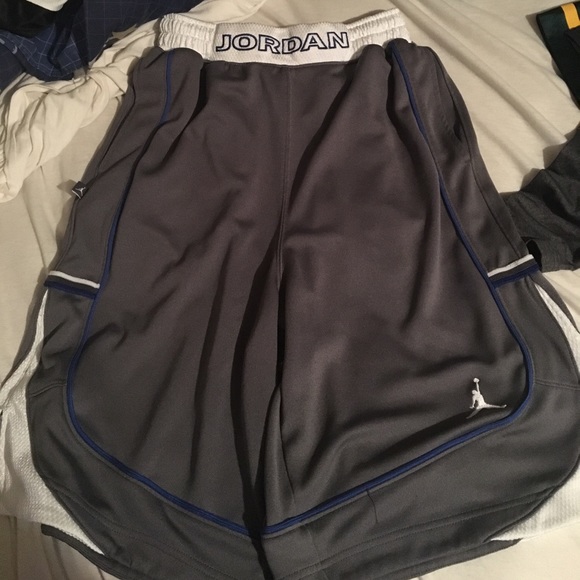 Jordan shorts - Picture 1 of 2