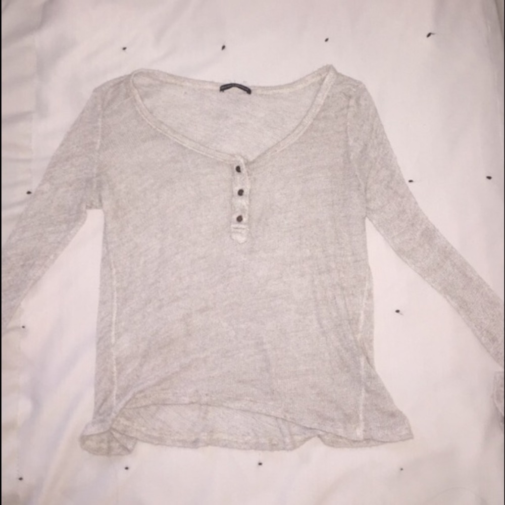 Reupload of Brandy Melville long sleeve