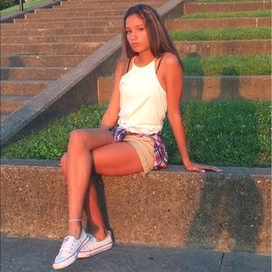 Meet your Posher, Maya