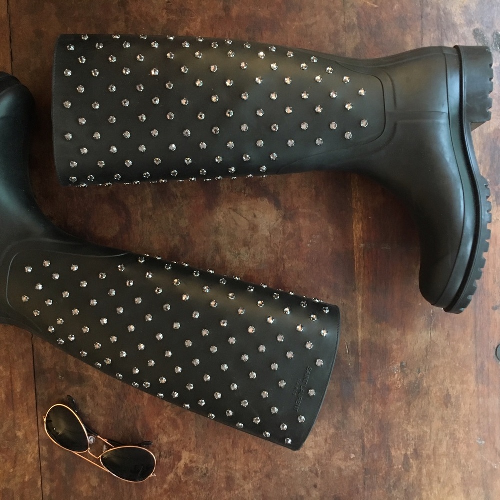 SOLD! EPIC SAINT LAURENT rain boots - Picture 4 of 4