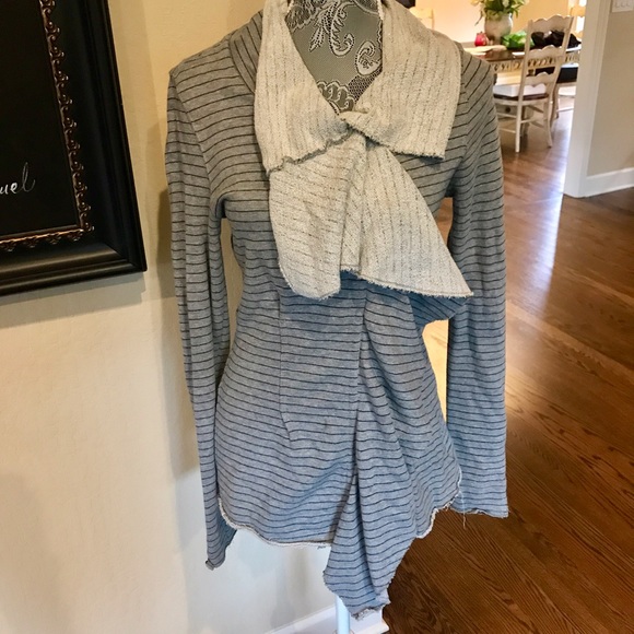 Free People Jackets & Blazers - PRICE DROP! 🌺 • Free People Jacket