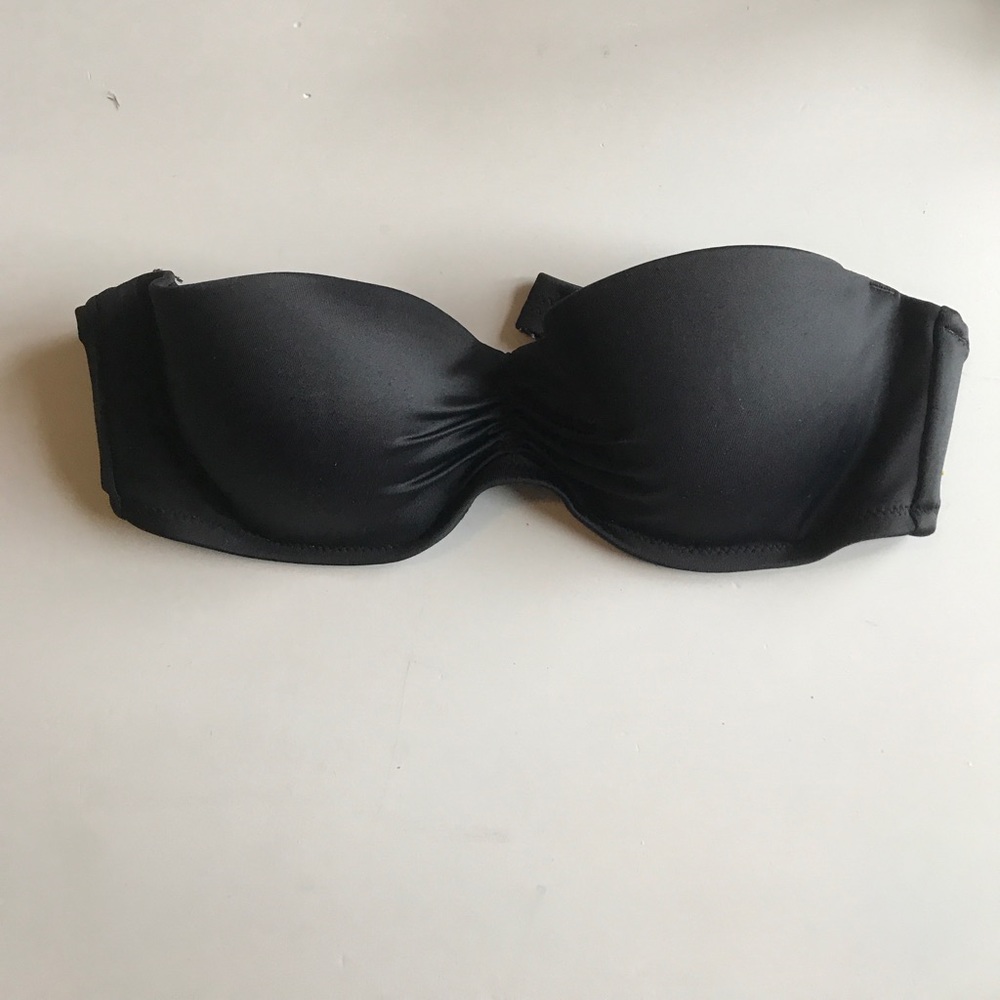 34B black swimsuit top from Victoria's Secret