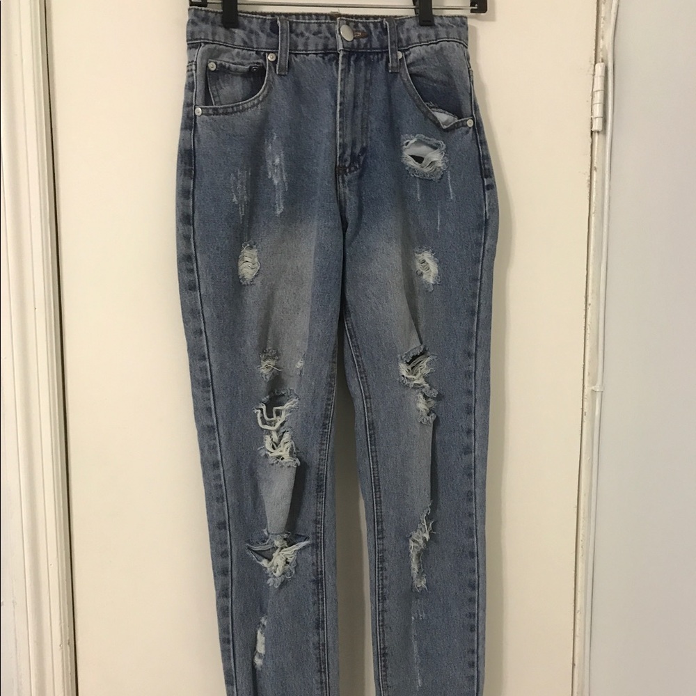 High waisted jeans