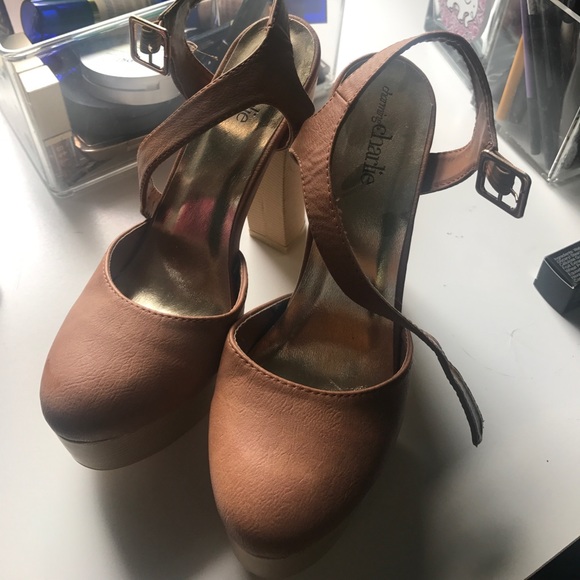 Charming Charlie platform heels - Picture 1 of 2