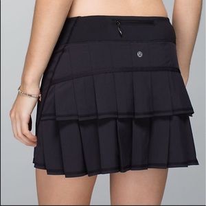 Lululemon pacesetter skirt