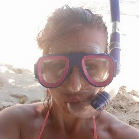 Meet your Posher, Adriane - Picture 1 of 1