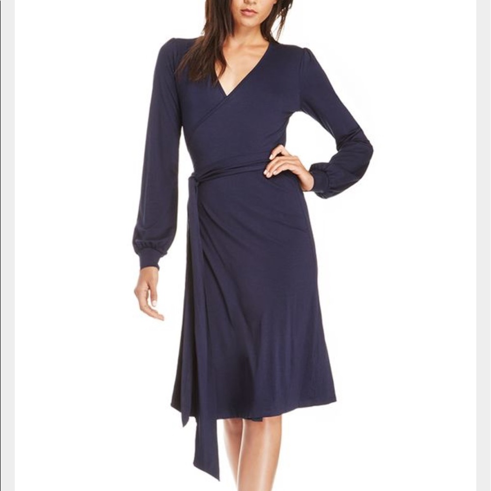 DAILYLOOK wrap dress