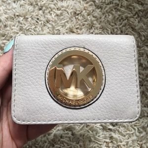 Michael Kors change purse