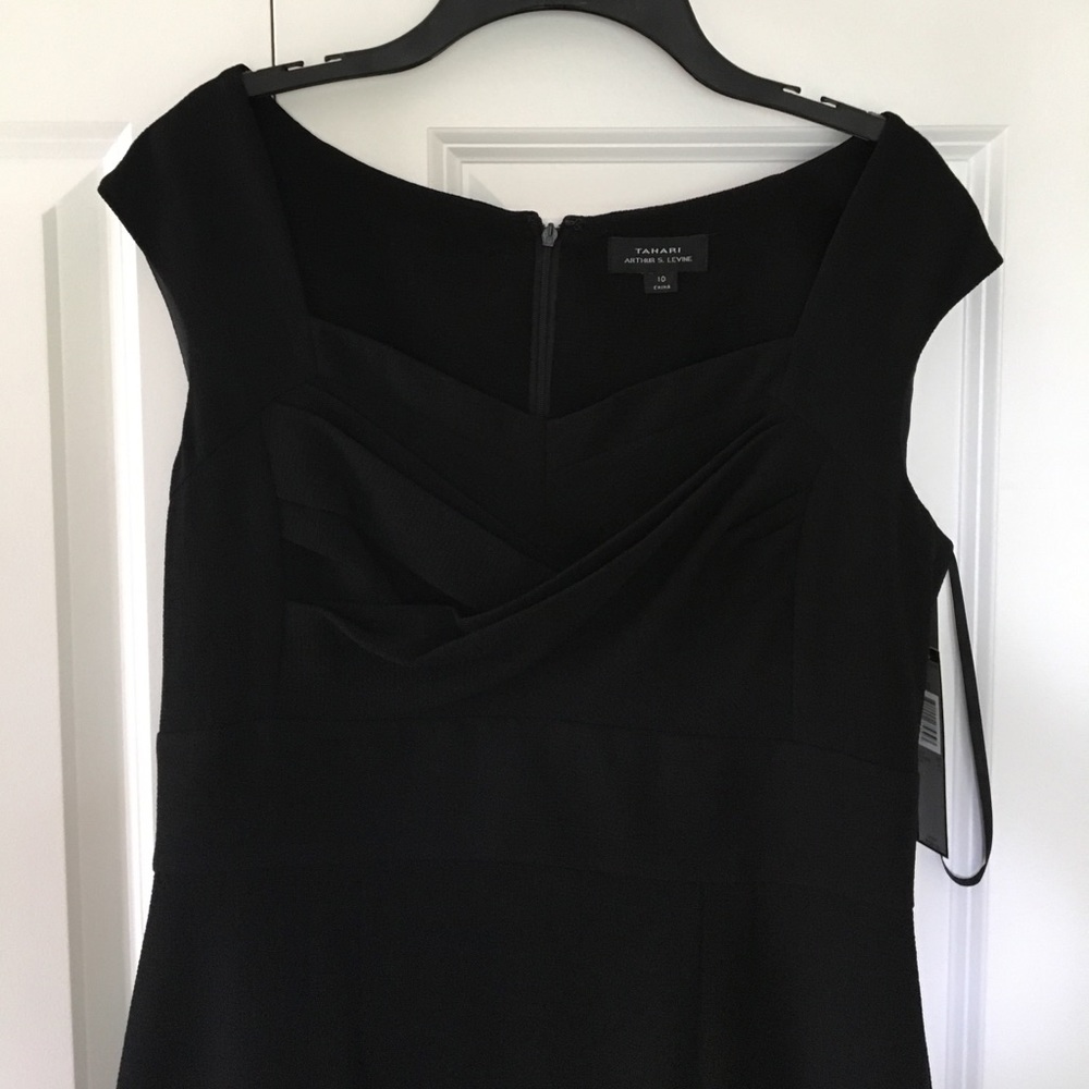BNWT Tahari by Arthur S. Levine Cocktail Dress