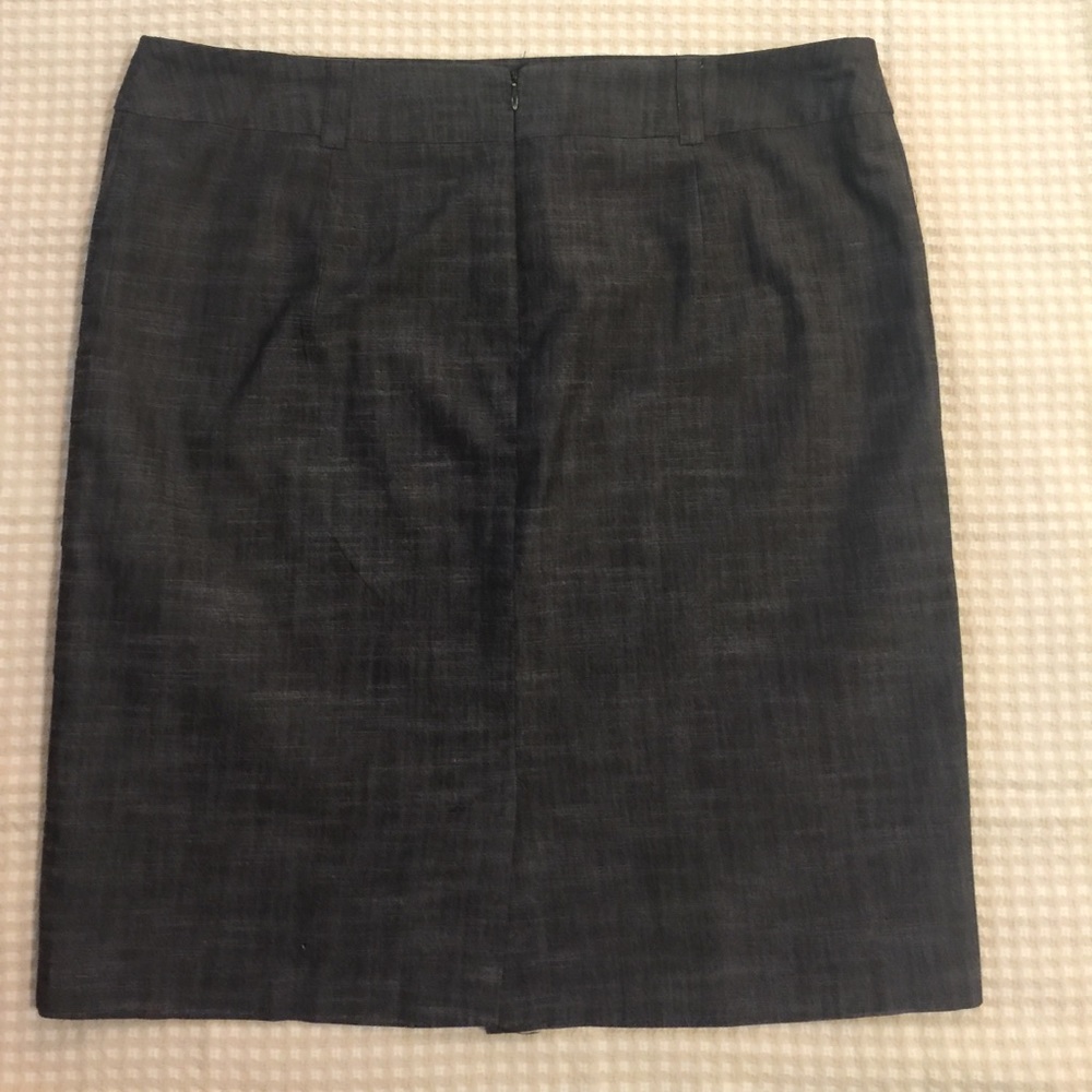 Skirt🦄 - Picture 3 of 5