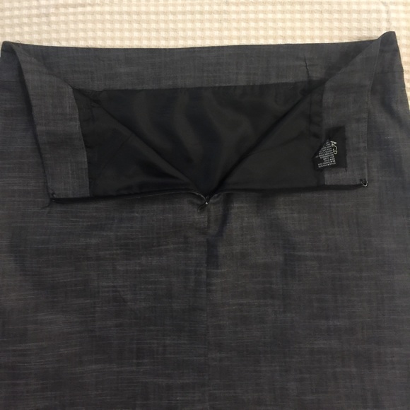 Skirt🦄 - Picture 4 of 5