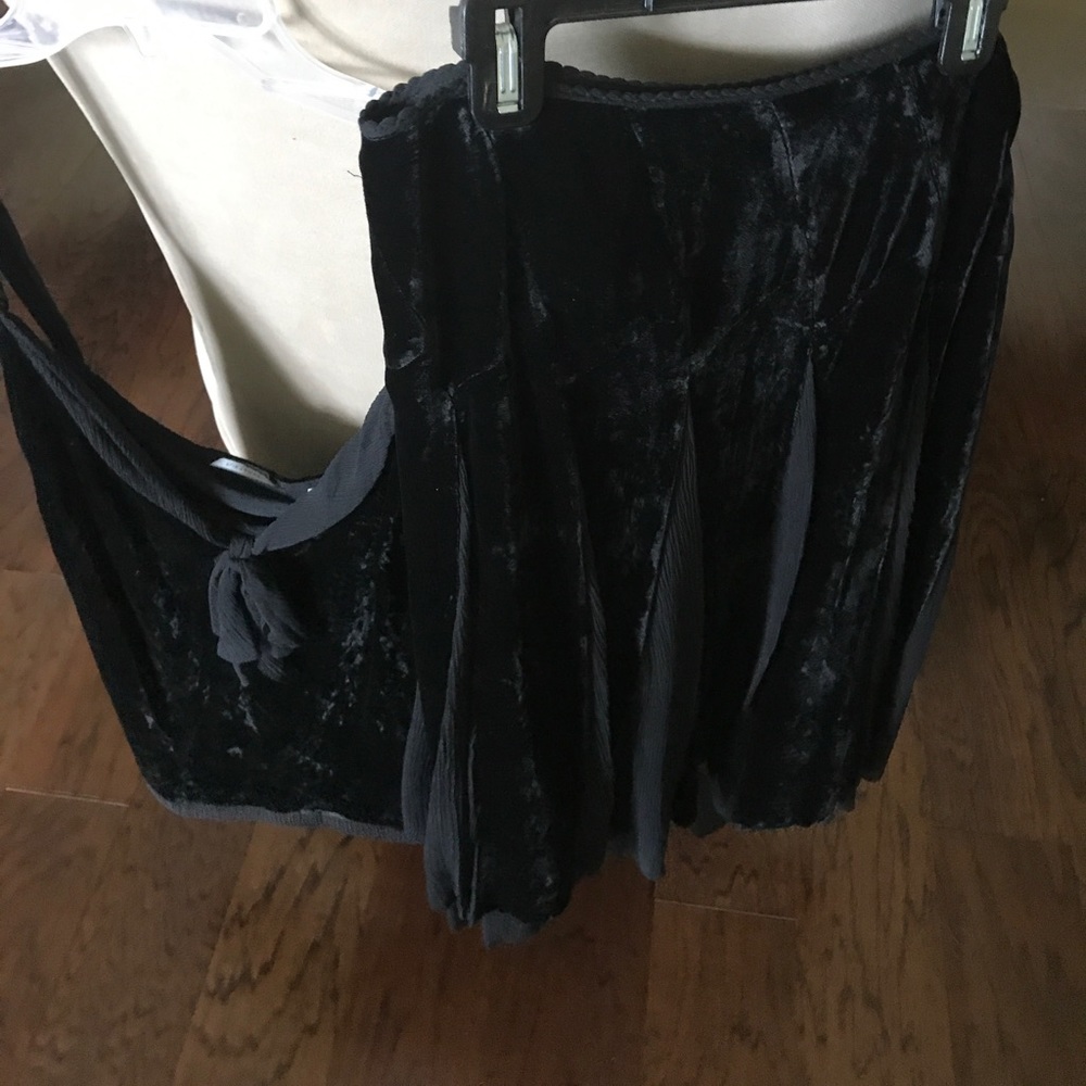 Eli Tahari black velvet dress