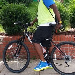 Meet your Posher, Gregory