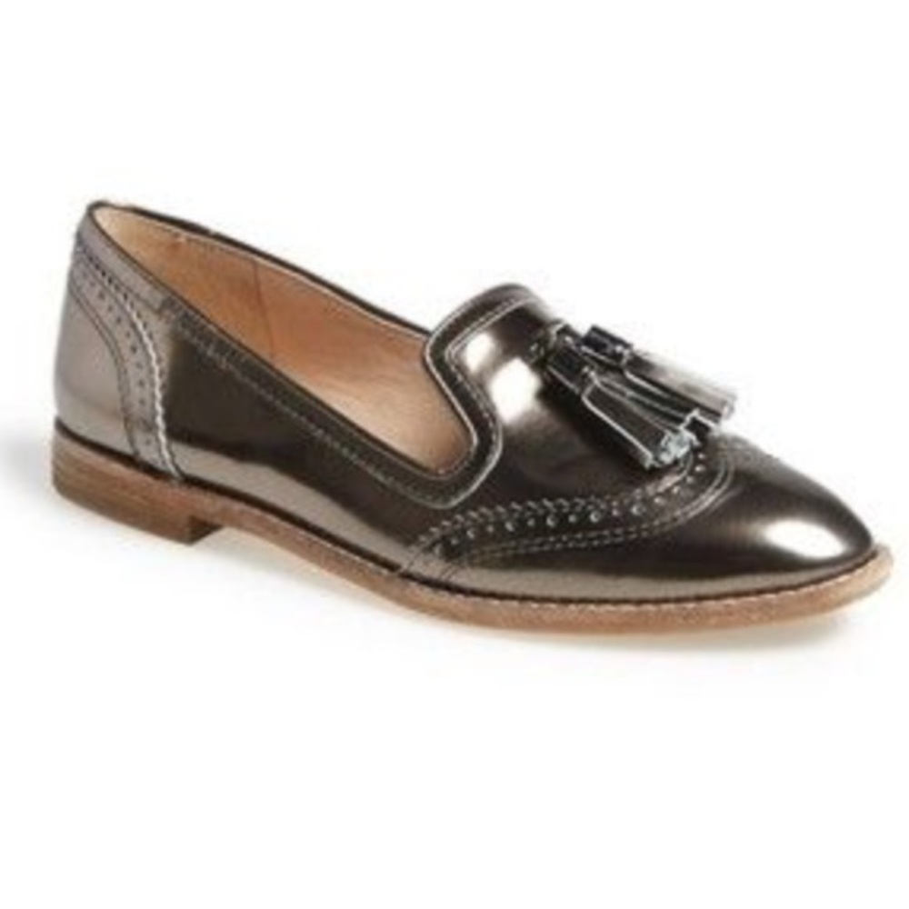 💸SOLD💸Louise et Cie Joey Metallic tassel flats - Picture 1 of 8