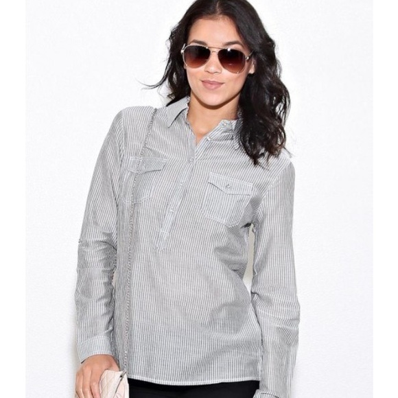 BLACK AND WHITE STRIPE BUTTON UP - Picture 1 of 3