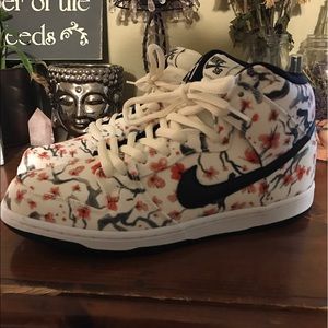 Nike SB cherry blossom
