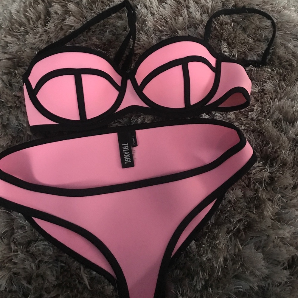 TRIANGL Bikini
