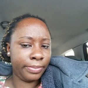 Meet your Posher, Lilian