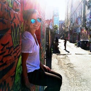 Meet your Posher, Jessica