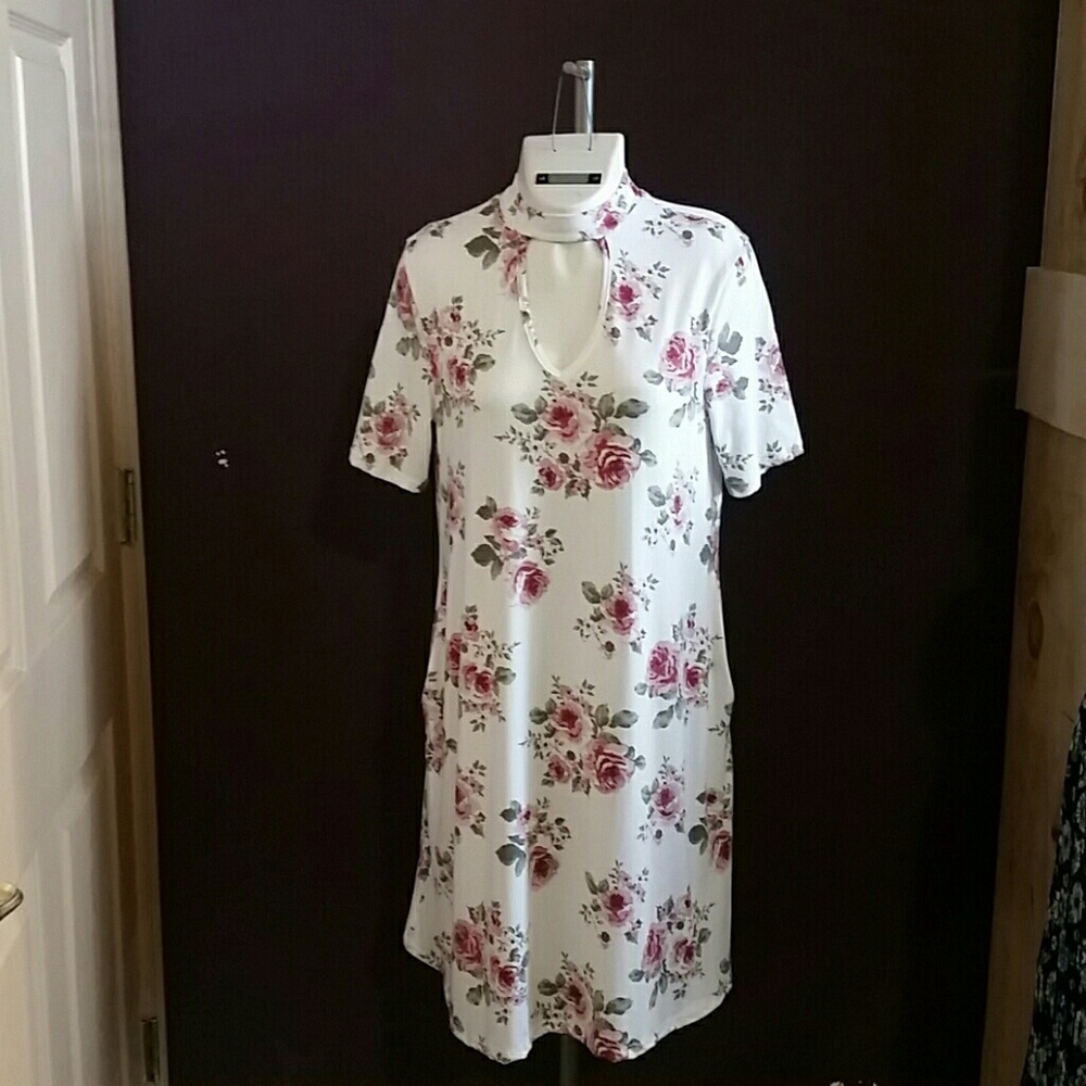 Floral dress , NWT
