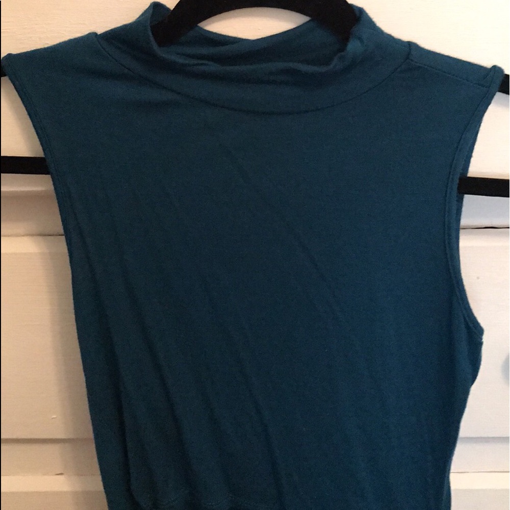 crop top