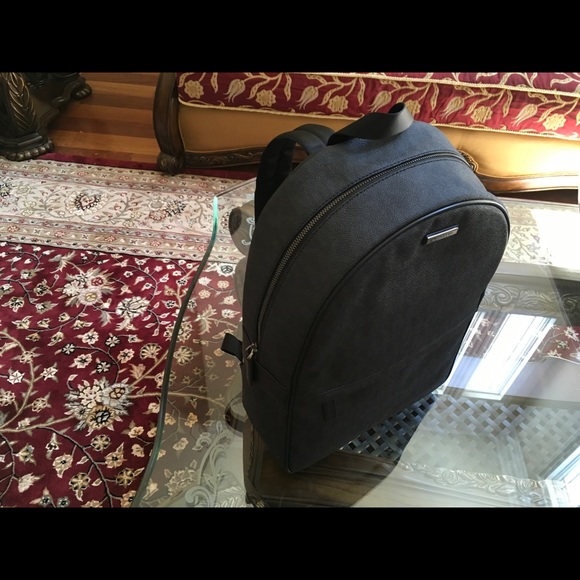 Authentic Michael kors men's backpack $440 - Picture 3 of 8