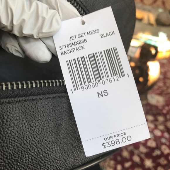 Authentic Michael kors men's backpack $440 - Picture 7 of 8