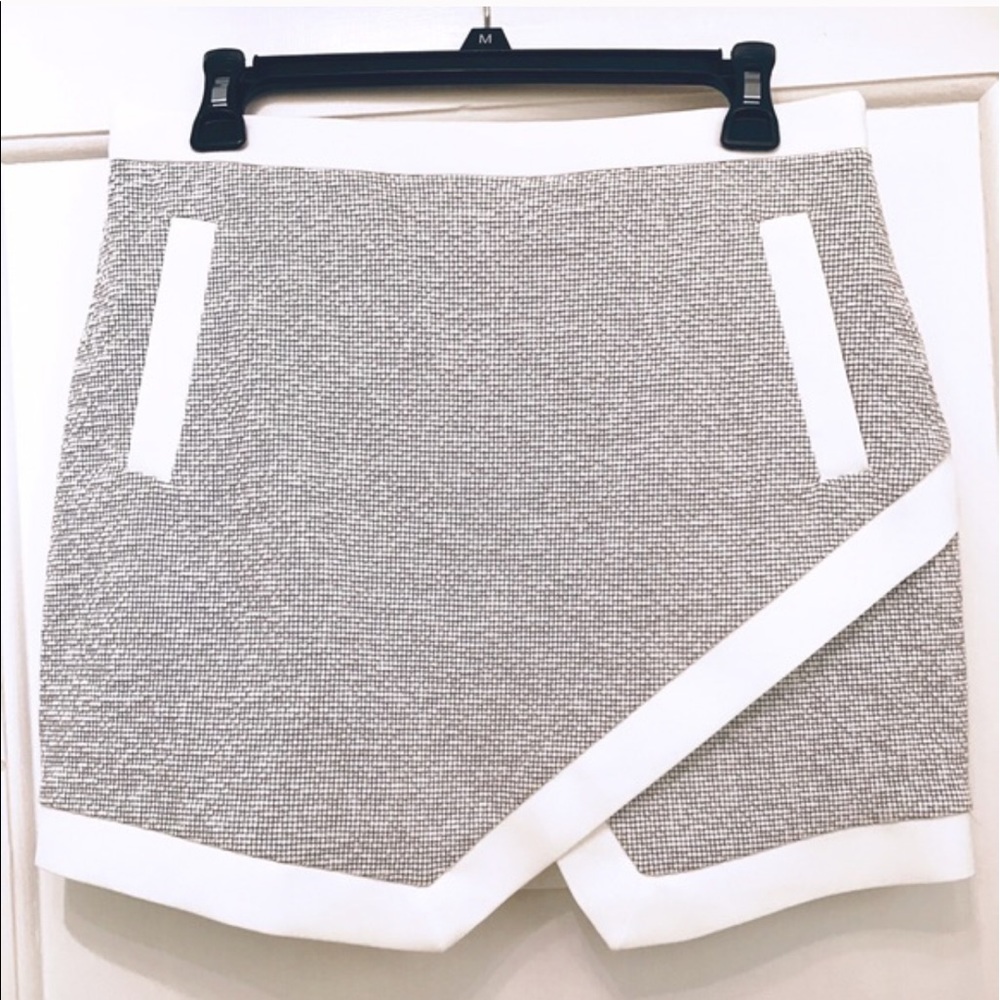 Banana Republic Patterned Mini Skirt