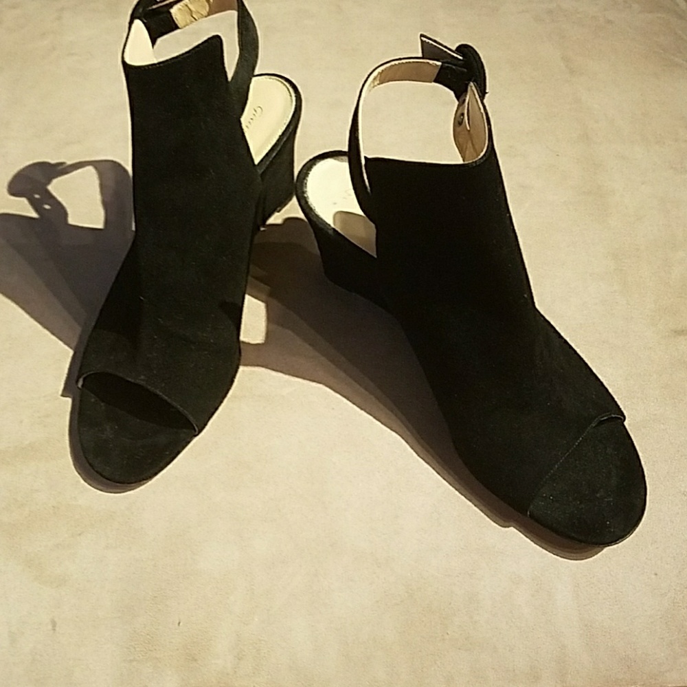 Gianvito Rossi Shoes - Picture 1 of 4