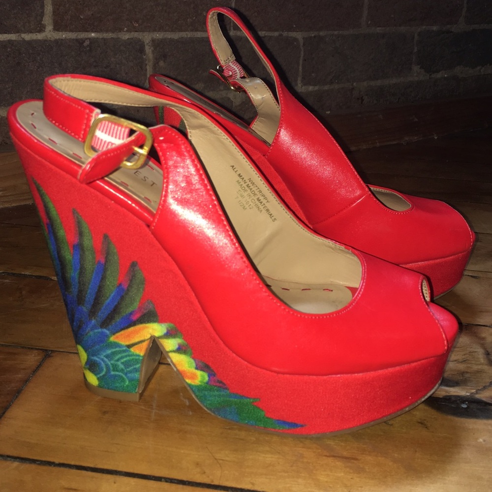 Nine West Trippy Tropical sling back wedges