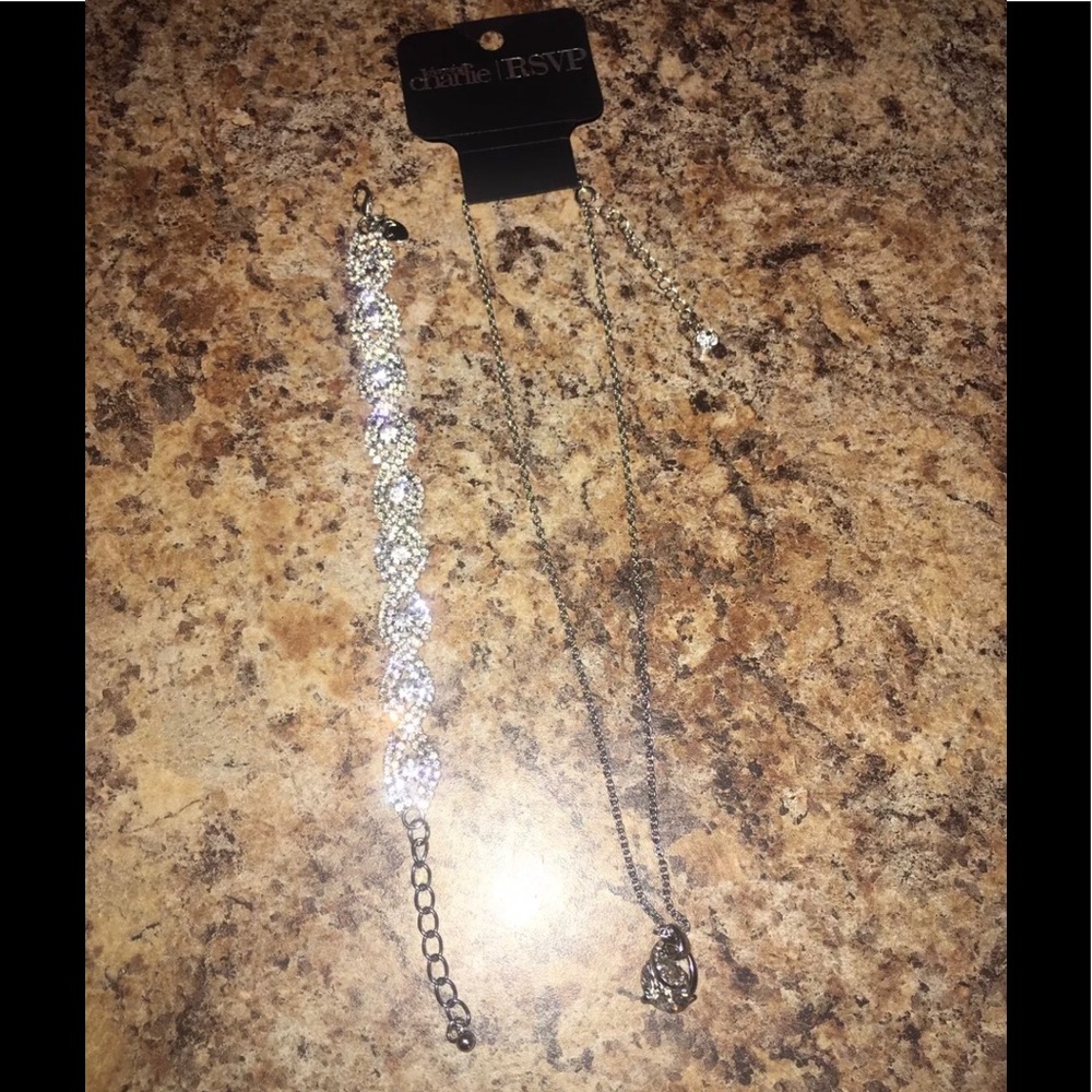 Silver Matching Necklace and Bracelet