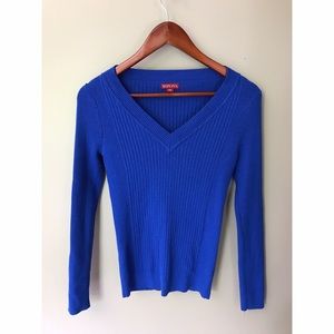 *Merona* blue comfy/ stretchy v-neck sweater