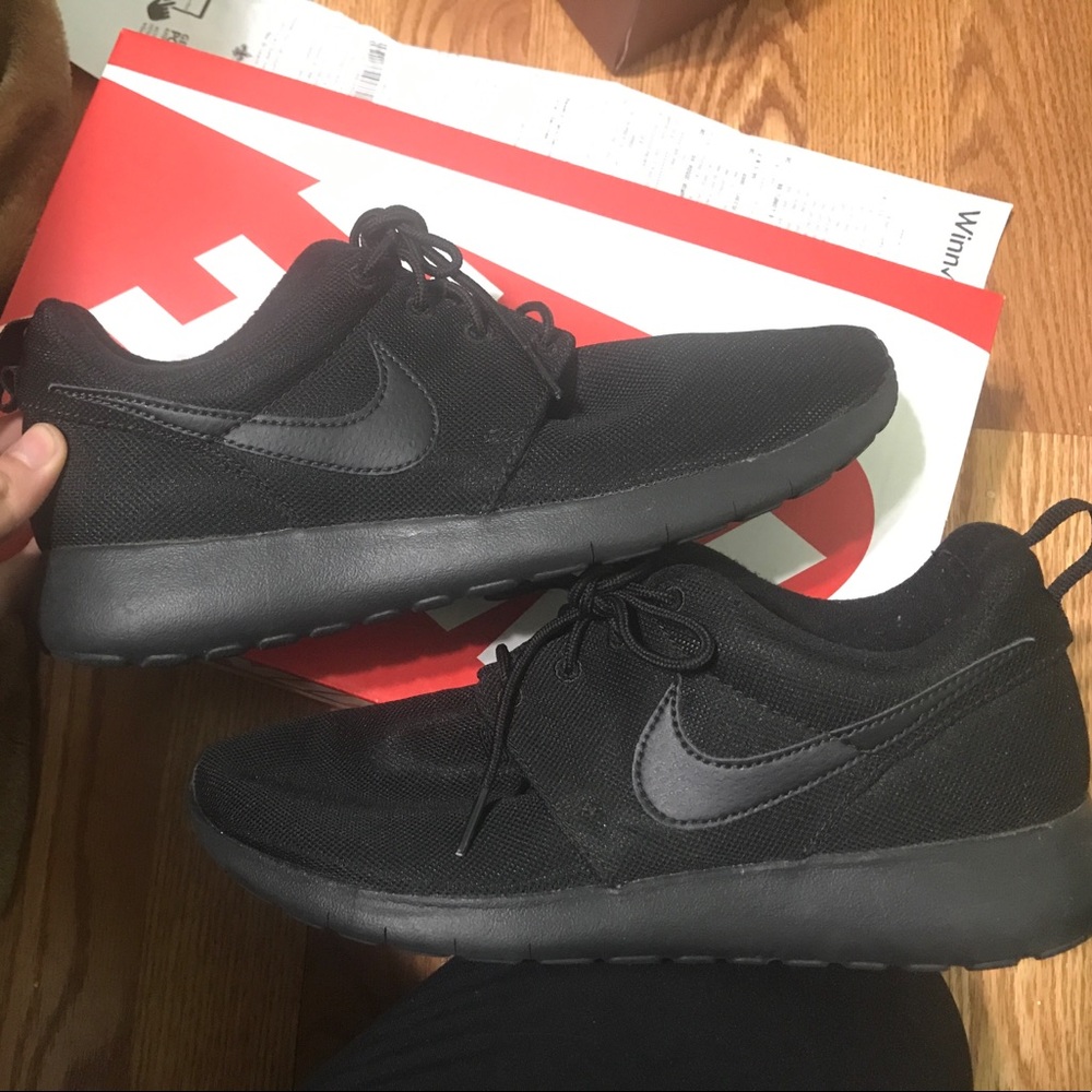 Nike Roshe One - All Black