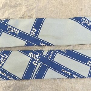 Hermes blue signature silk twilly Scarf