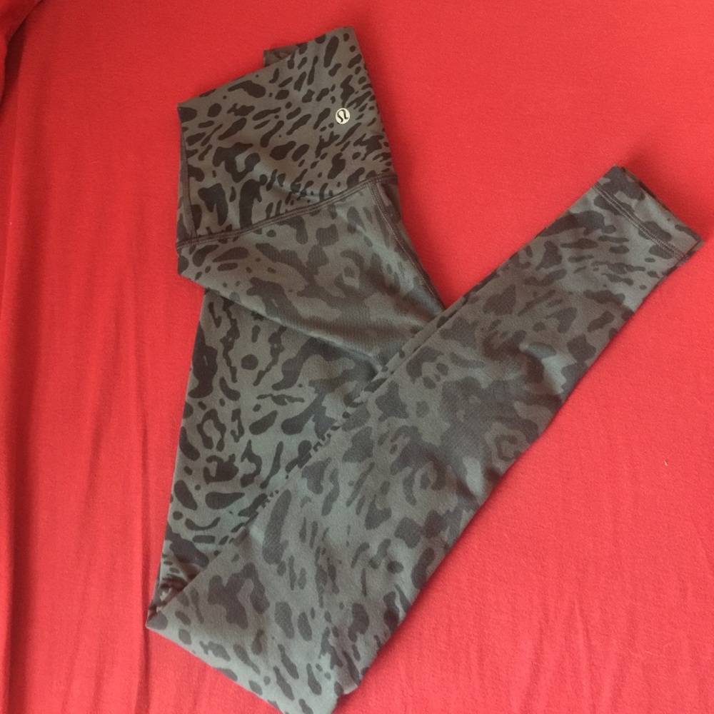 High times leopard lululemon leggings size 4