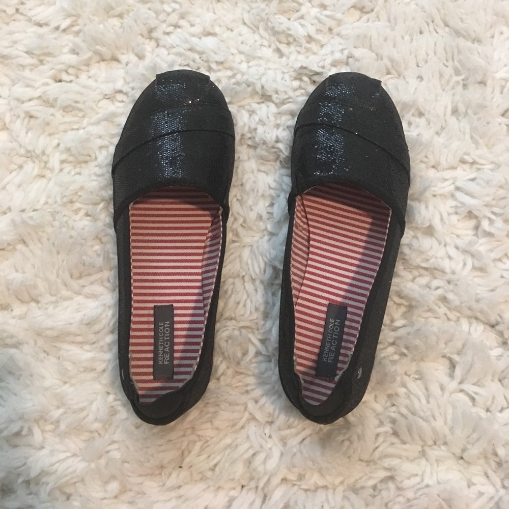Girls Kenneth Cole Reaction Black Slip Ons