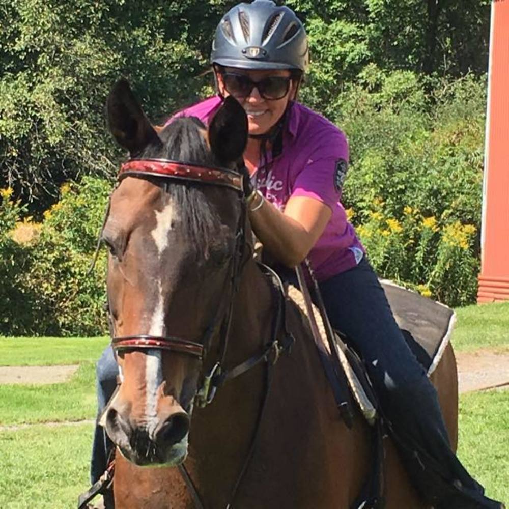 Meet your Posher, Gayle